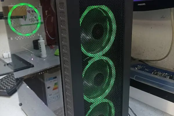 Yıldız Teknik Bilişim &amp; MacBook Notebook Onarım Merkezi - Resim 20