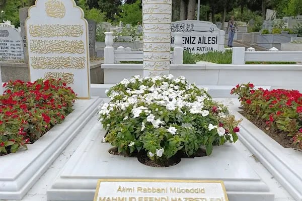 Mahmut Efendi Hazretleri Kabri - Resim 2