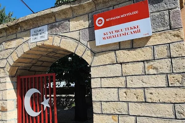 Karadavut Türbesi - Resim 8