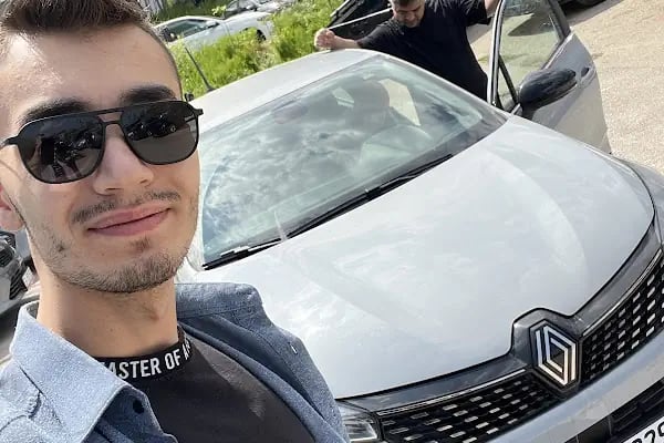 Garenta Bursa Heykel Araç Kiralama - Resim 16
