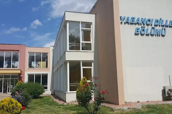 Gebze Teknik Üniversitesi Yabancı Diller Bölümü - Resim 1