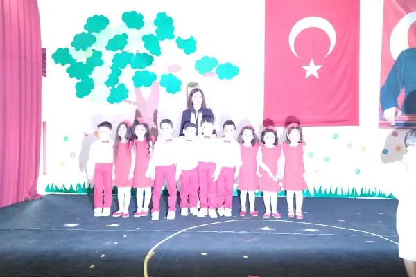 Sındırgı Belediyesi Düğün Salonu - Resim 9