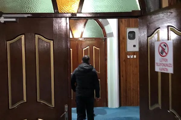 Teiaş Cami - Resim 9