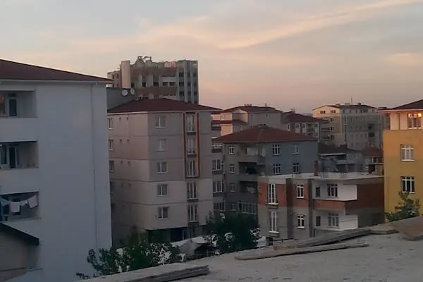 Mert Sokak Parkı - Resim 1