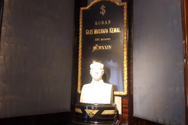 Türkiye İş Bankası Ankara Şubesi - Resim 7