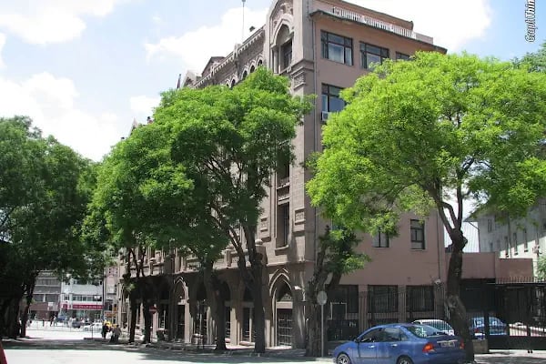 Türkiye İş Bankası Ankara Şubesi - Resim 15