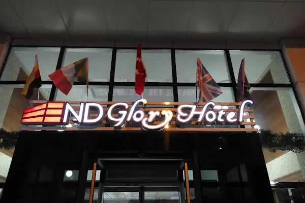 End Glory Hotel - Resim 19
