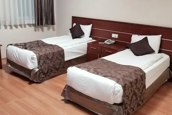 Siyav Otel - Resim 2