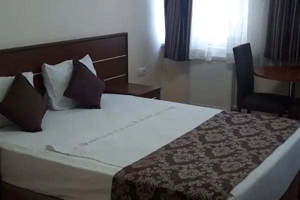 Siyav Otel - Resim 5