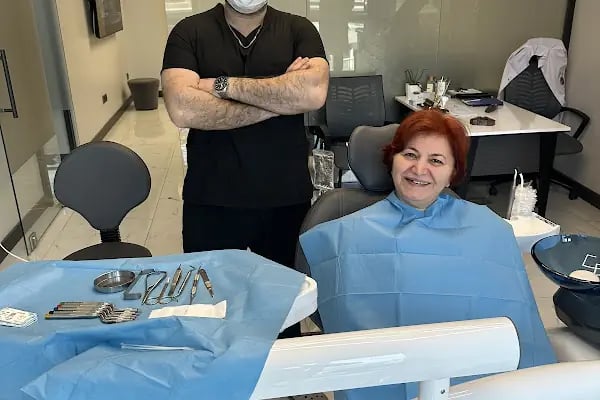 Diş Hekimi Murat Sahip - Resim 17