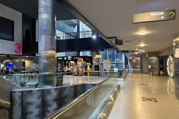 Paribu Cineverse İstanbul Cevahir Alışveriş ve Eğlence Merkezi - Resim 9
