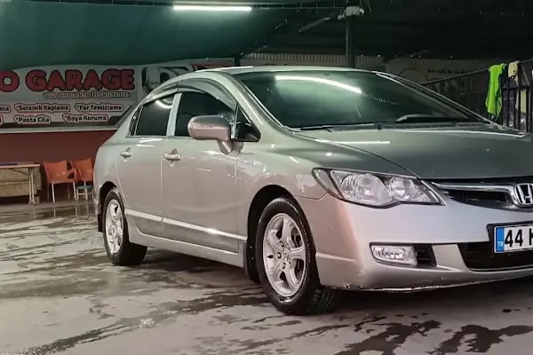 GAZİ OTO YIKAMA ve PPF KAPLAMA CAM FİLMİ PASTA CİLA MERKEZİ - Resim 14