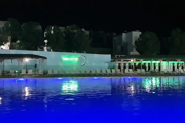 Tivoli Park Gaziantep - Restaurant, Yüzme Havuzu - Resim 4