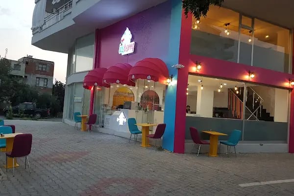 Iceberry Natural Frozen Yogurt - Resim 2