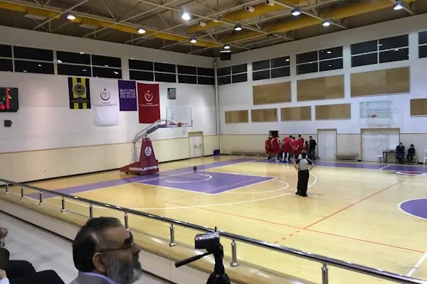 Hacettepe Üniversitesi Sıhhiye Spor Salonu - Resim 18