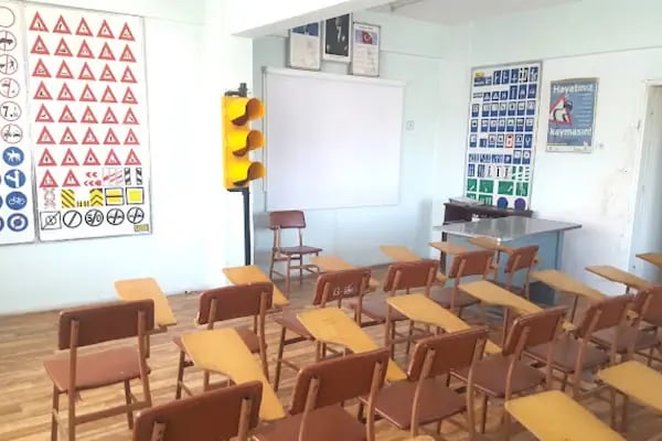 Çağtek Sürücü Kursları - Karesi Şube - Resim 2