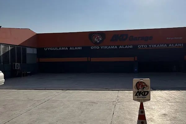 Eren Oto Yıkama &amp; Otopark - Resim 4