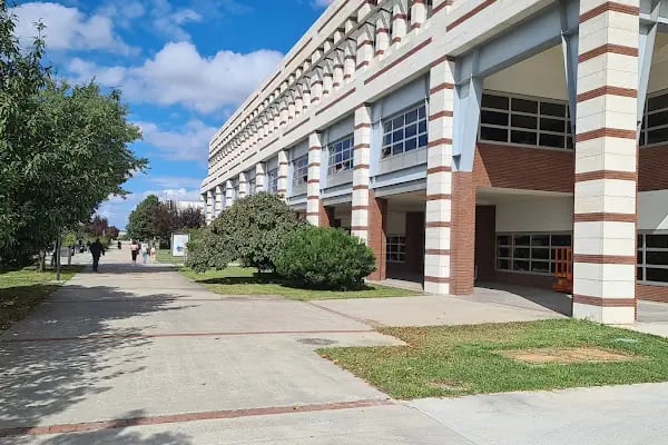 Sabancı Üniversitesi - Resim 8
