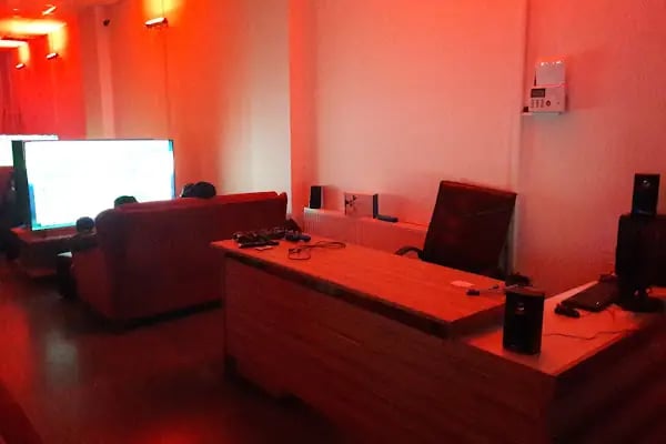 DOSTLAR VIP PLAYSTATION - Resim 8