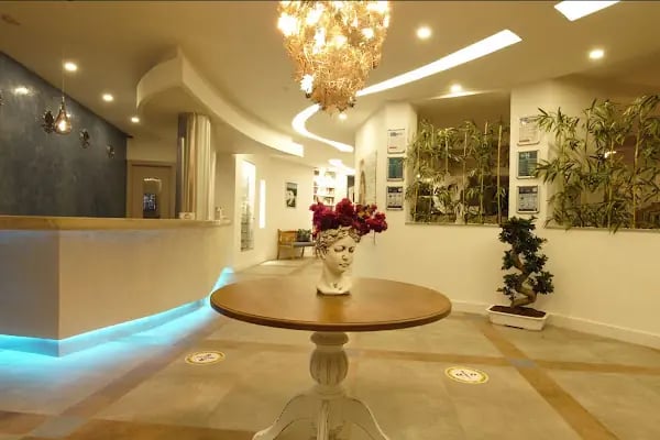 Flora Hotel - Resim 12