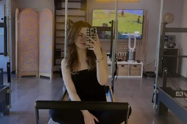 Bornova Reformer Pilates Stüdyo Yağmur Akdemir - Resim 14