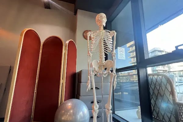 Bornova Reformer Pilates Stüdyo Yağmur Akdemir - Resim 4