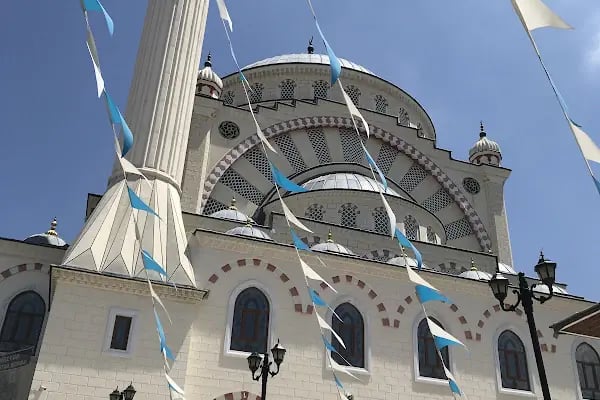 Güngören Merkez Camii - Resim 13