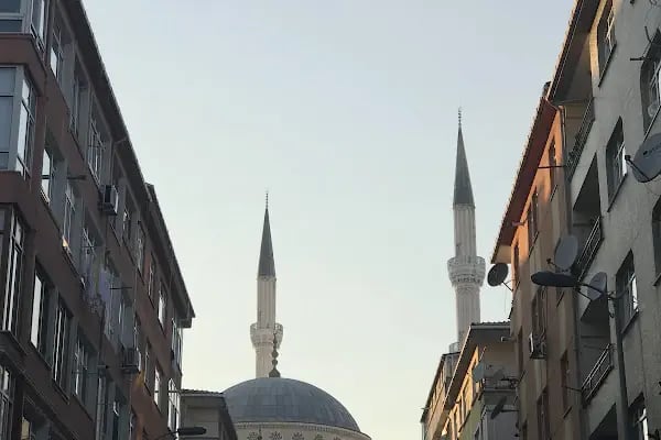 Güngören Merkez Camii - Resim 19
