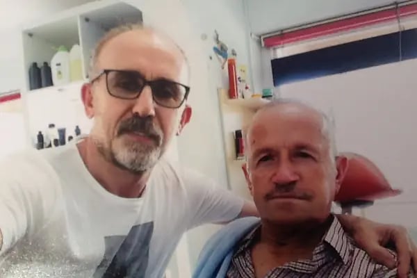 Gül Erkek Kuaförü - Resim 14