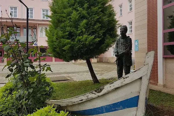 Trabzon Akçaabat Güzel Sanatlar Lisesi - Resim 2