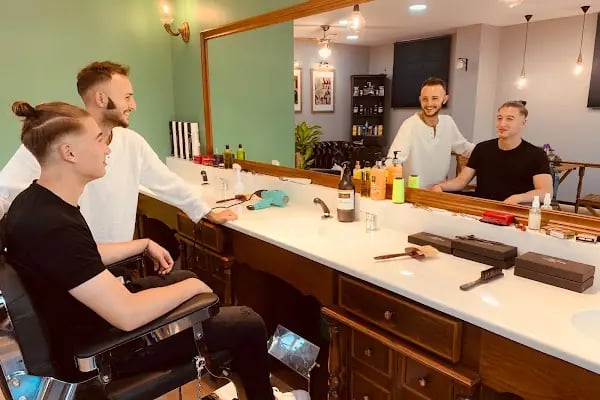 Vahit Yıldız Barber Shop - Resim 14