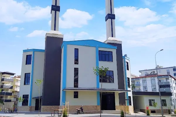 Emel-İbrahim Özdemir Camii - Resim 2