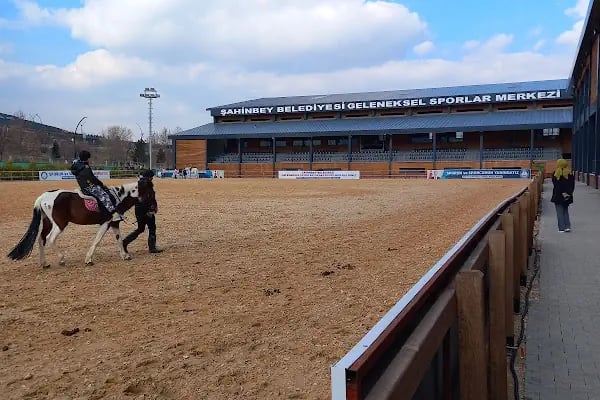 Şahinbey binicilik ve geleneksel sporlar merkezi - Resim 8