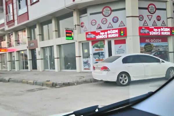 AS GÖZDE SÜRÜCÜ KURSU - Resim 2