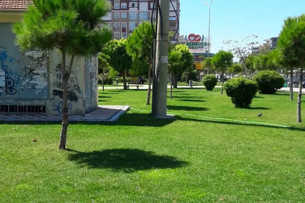 Şehit Hakan Ünal Parkı - Resim 13