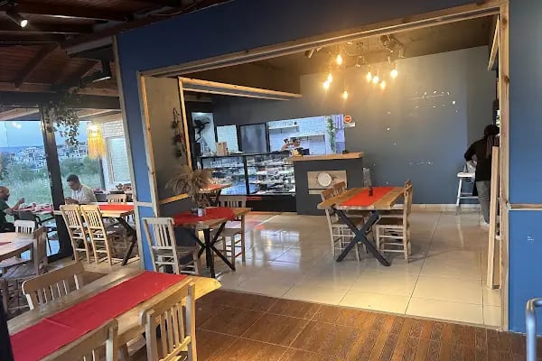 Nova Cafe & Restaurant - Resim 2