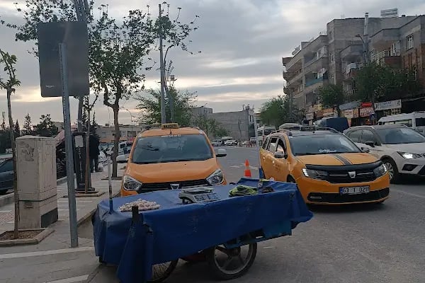Açıksu Taksi Durağı - Resim 3