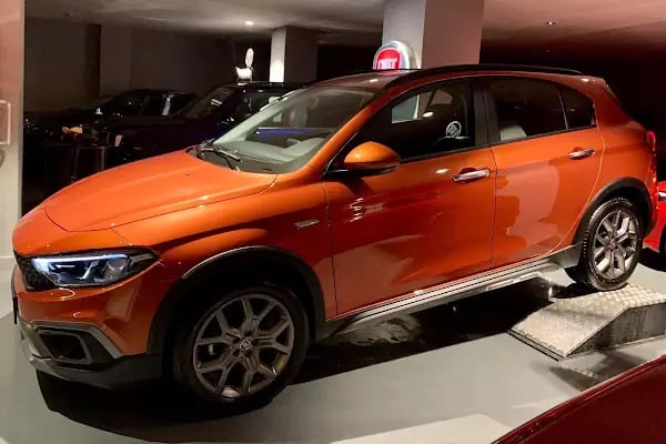 Enriko Aliberti Bergama Fiat Bayi - Resim 5