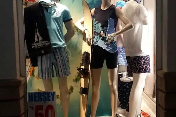 Ocean Sail Shop D-Marin - Resim 1