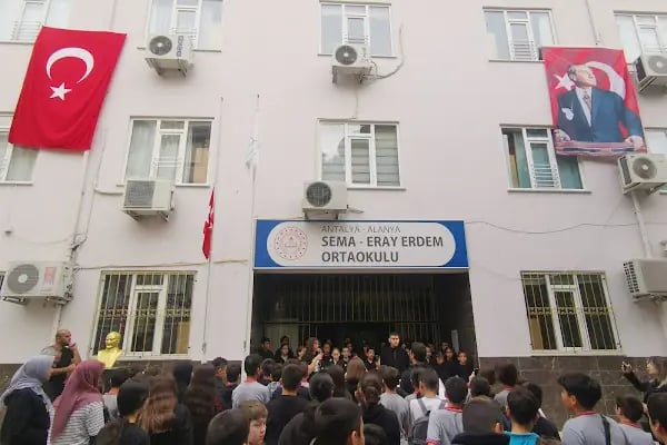 Sema Eray Erdem Ortaokulu - Resim 4