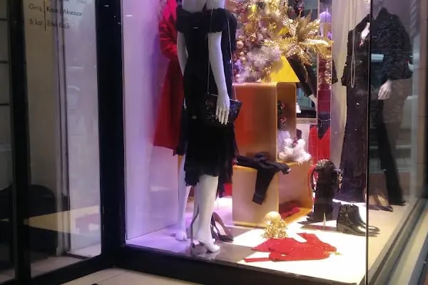 İGS UĞURLAR STORE - Resim 6