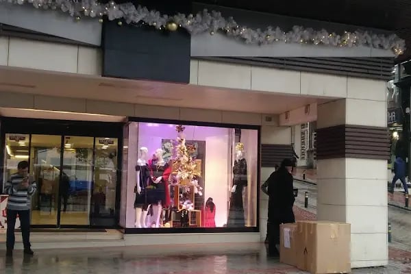 İGS UĞURLAR STORE - Resim 3
