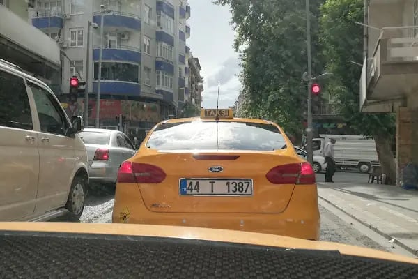 Renkli taksi Durağı - Resim 6