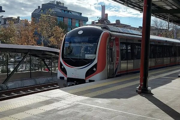 Yeşilyurt Tren İstanbul - Resim 18
