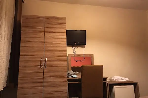 Aymini Hotel - Resim 12