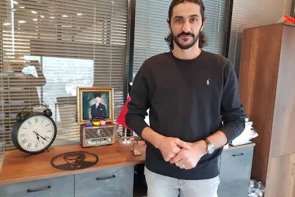 Angora Dil Eğitim - İsmail Turasan - KORU şube - Resim 15