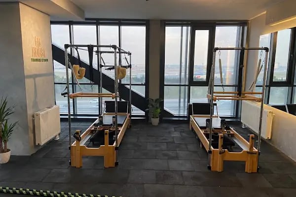 Fit House Training Studio - Resim 14