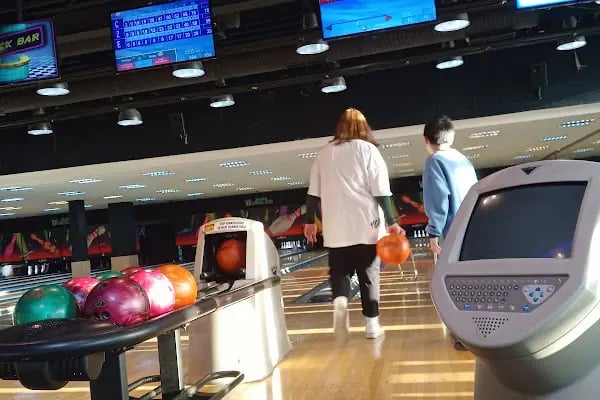 Seaside Bowling - Resim 16