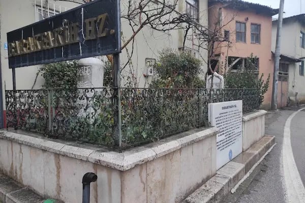 Barakfakih Türbesi - Resim 5