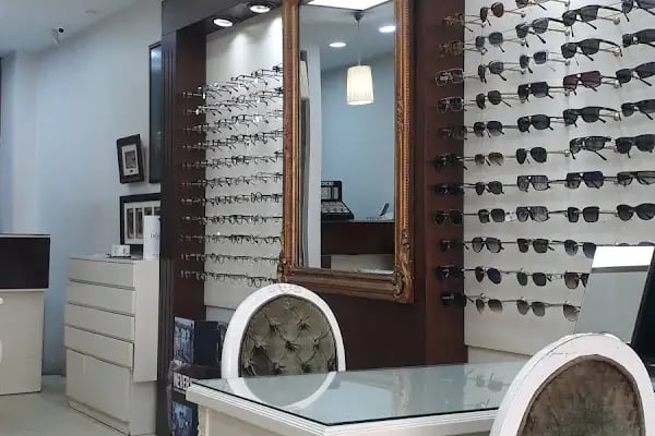 Uğur Optik - Resim 3